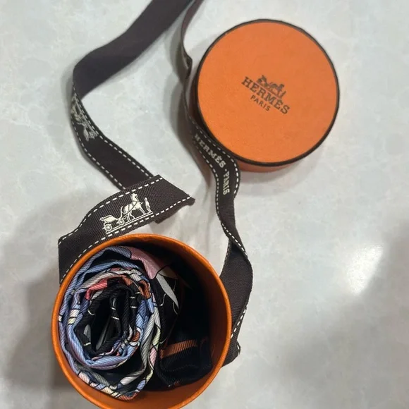 Hermès Twilly Scarf in Black, Blue, and Pink - Picture 9 of 9